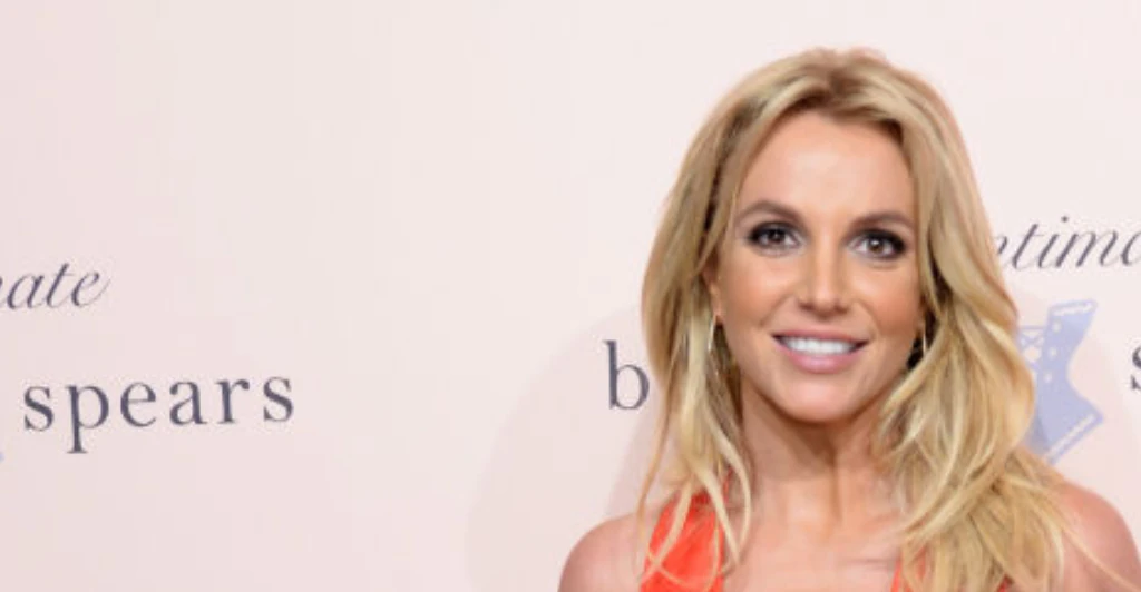 Britney Spears reveals she's now '5 years old and going to kindergarten'