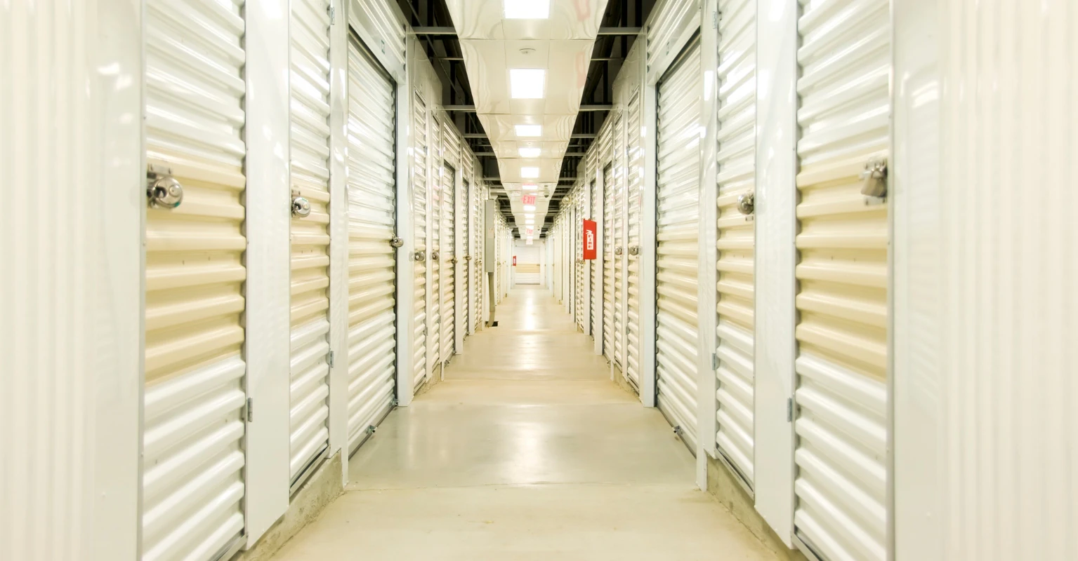 Couple living in storage unit due to expensive rent get kicked out after going viral